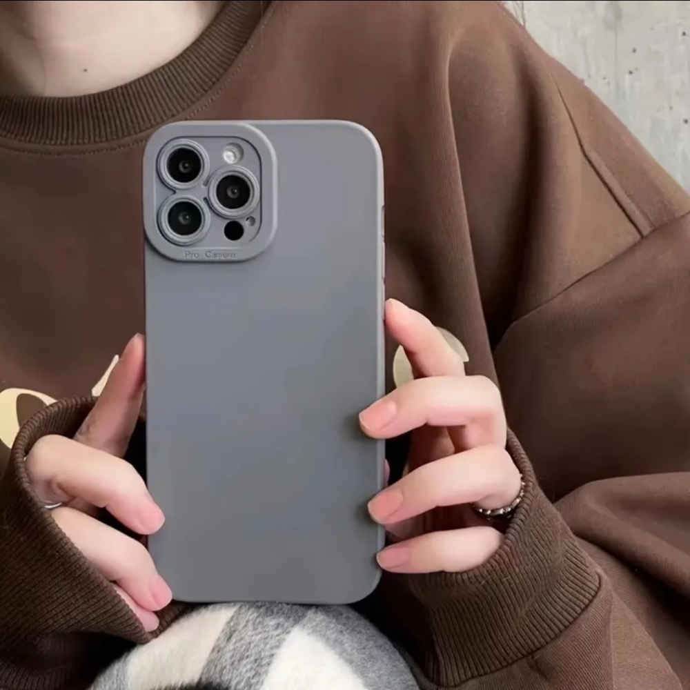 Silicone iPhone case - Picture 5 of 6